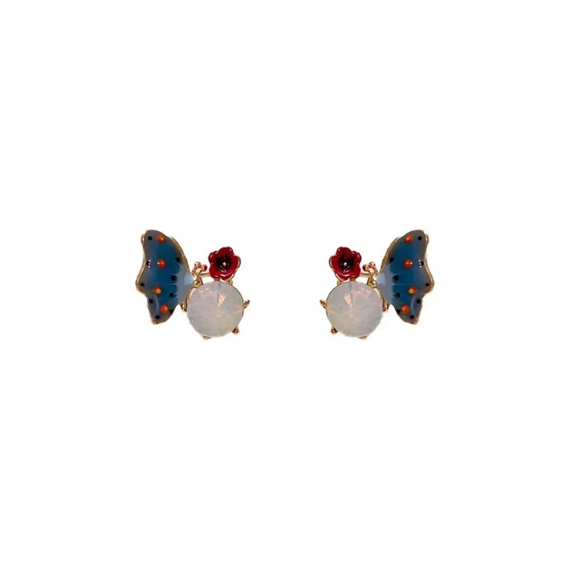 

Good-looking temperament~ French painting art enamel small butterfly stud earrings