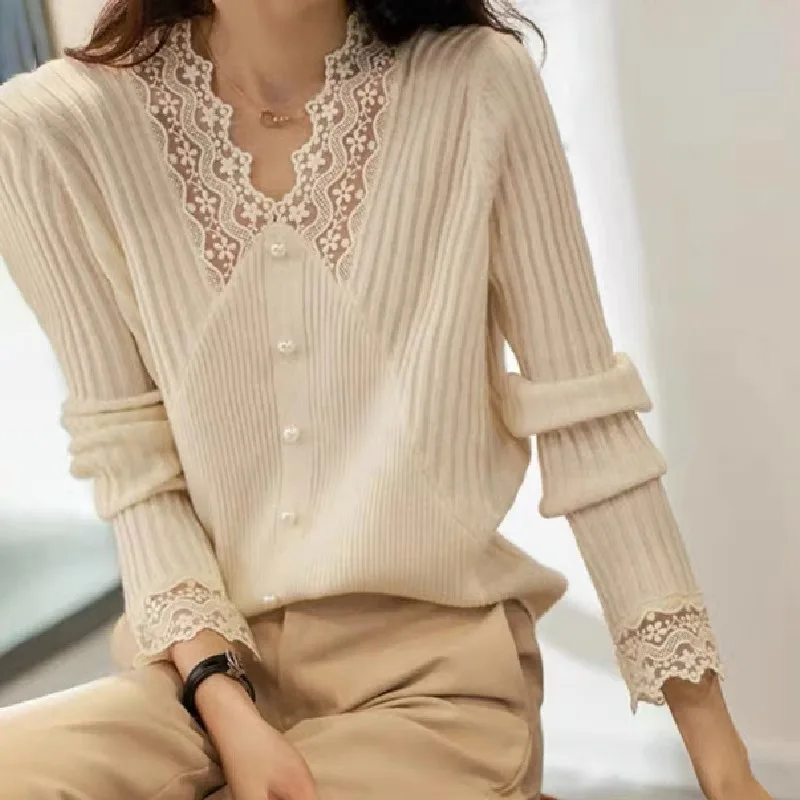 Women's Lace V-neck Sweater Fashion Splice Pearl Slim Fit Long Sleeve Elastic Knit Backing Shirt Solid Color Overlay Sweater