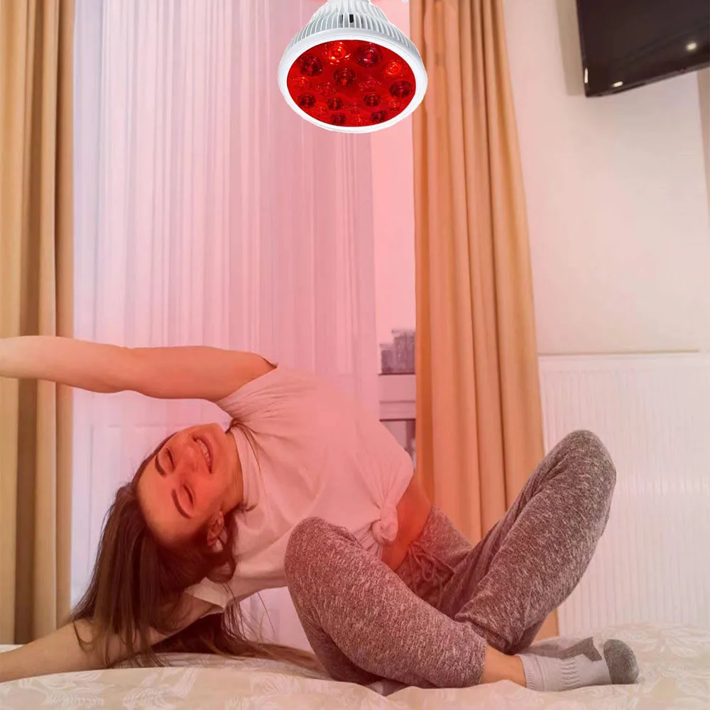 

LED beauty device 18 headlights red light relaxation lamp for family yoga lighting. 660/850 wavelength