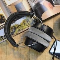 Superlux HD330 PRO 32Ω circumaural semi-open dynamic  headphone with ultra soft velvet earpads for recording studio