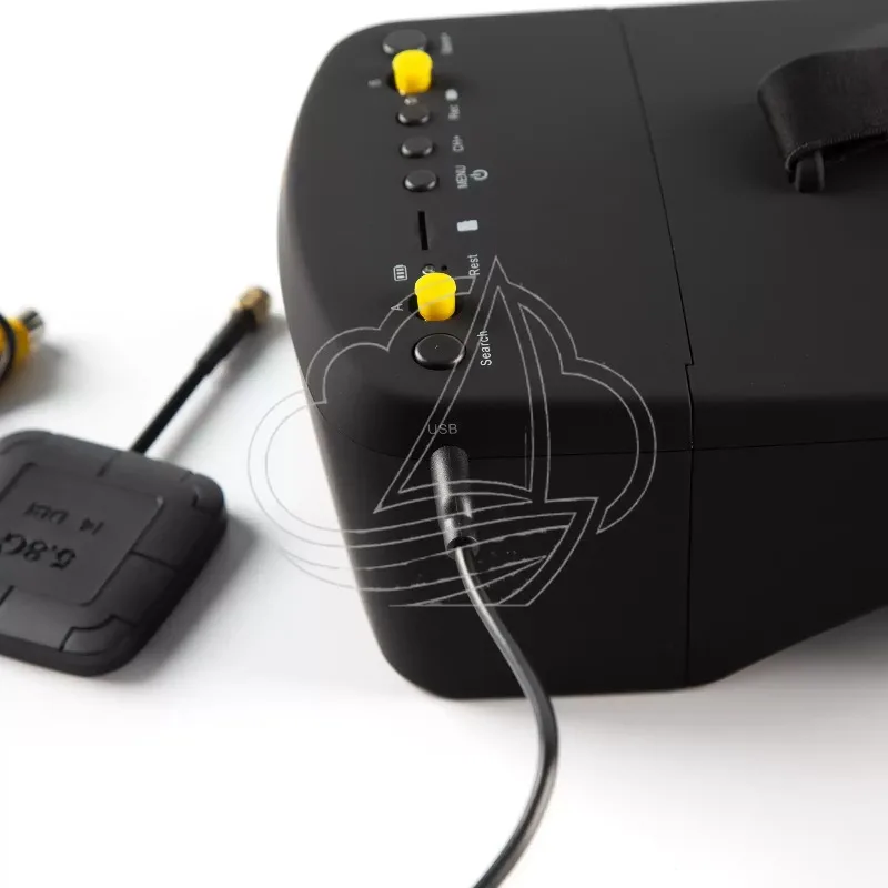 First Person View 800D 5 Inch Split Screen with Digital Video Recorder