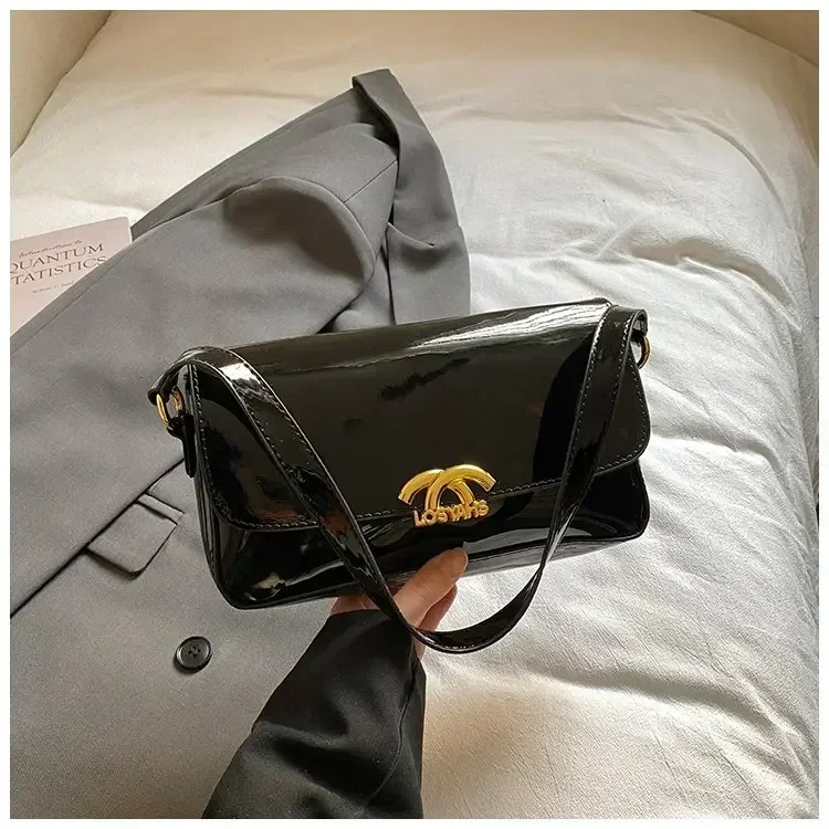 sac-a-langer-de-luxe-sac-fourre-tout-elegant-en-cuir-de-createur-celebre-pour-femmes-ideal-pour-le-shopping-et-les-soirees-grande-capacite-tendance