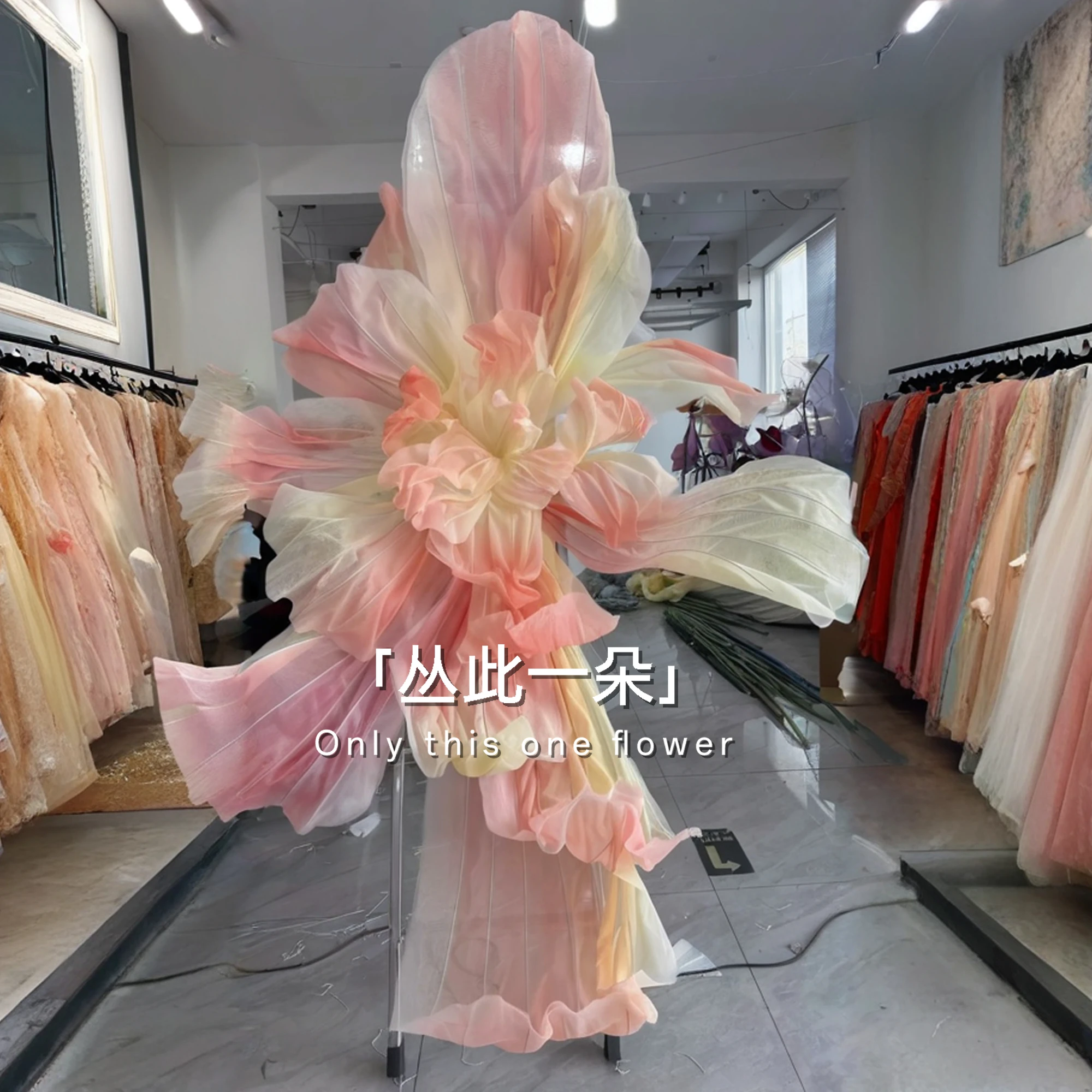 Künstliche riesige rosa handgemachte Seide Organya Seide Mesh Blume Hochzeit Dekoration Hintergrund Wand Geburtstag Bühne Display Fenster – Detail 4
