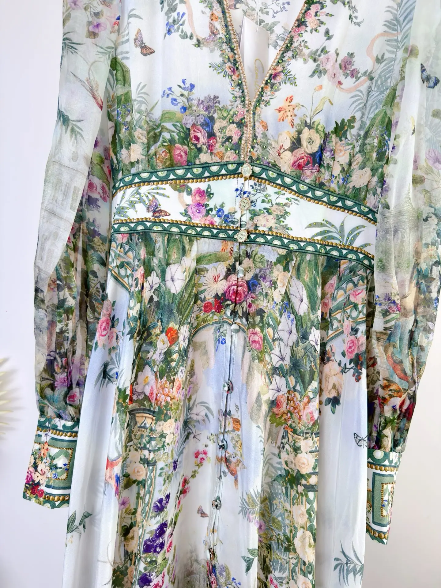 ชุดเดรสยาวลายดอกไม้สไตล์วินเทจ - V Vintage Fashion บทวิจารณ์และราคา
