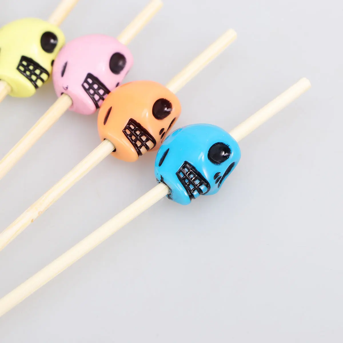 

100 Pcs Bamboo Picks Eco Friendly Disposable Food Sticks Party Supplies Home Use Safe Cute Design
