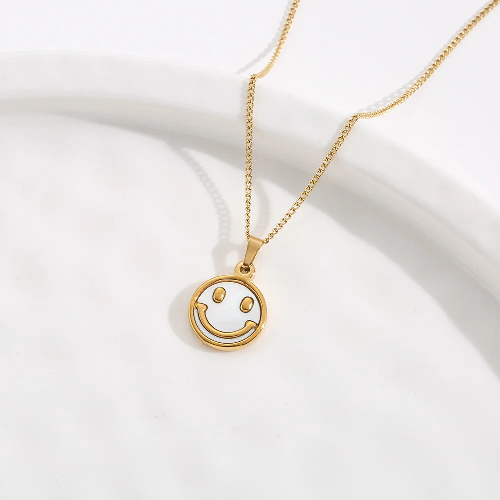 Titanium Steel Shell Smile Necklace Women Light Luxury Design 2023 New Trendy Choker