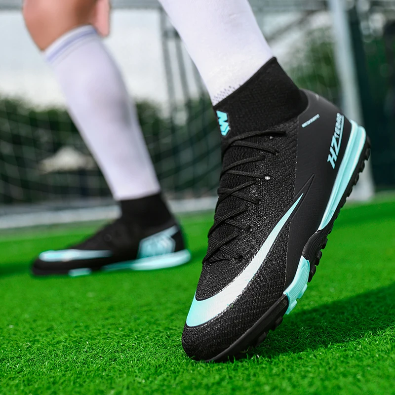 Yeni erkek futbol ayakkabıları - Outdoor Sport Court incelemesi ve fiyatı