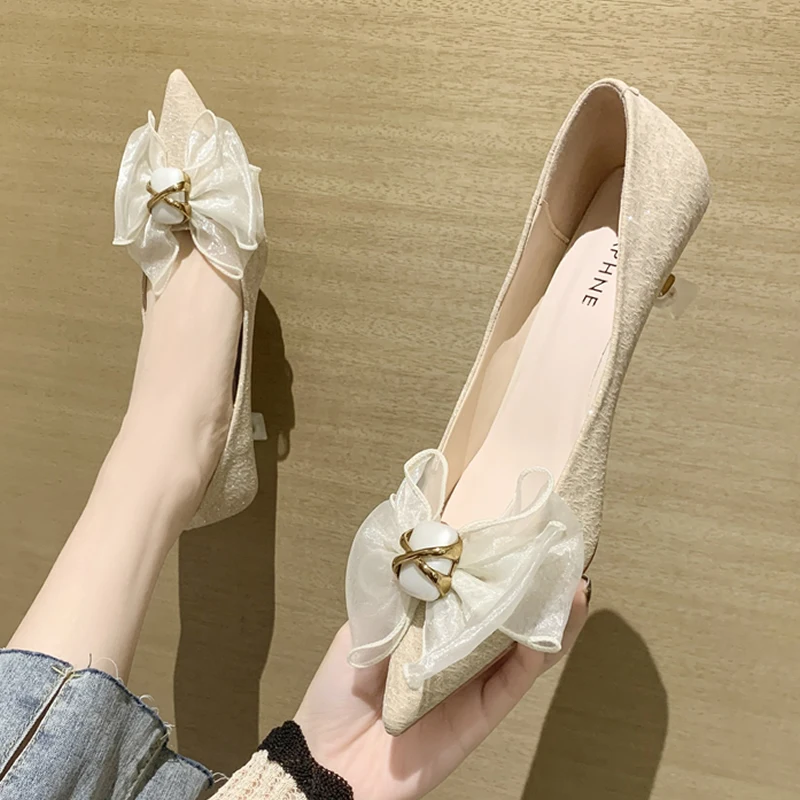 

2023 Pumps Women Shoes Ladies Pointed Toe Fashion Thin Heels Pumps Fashion Butterfly-Knot Crystal High Heel Shoes Woman Female