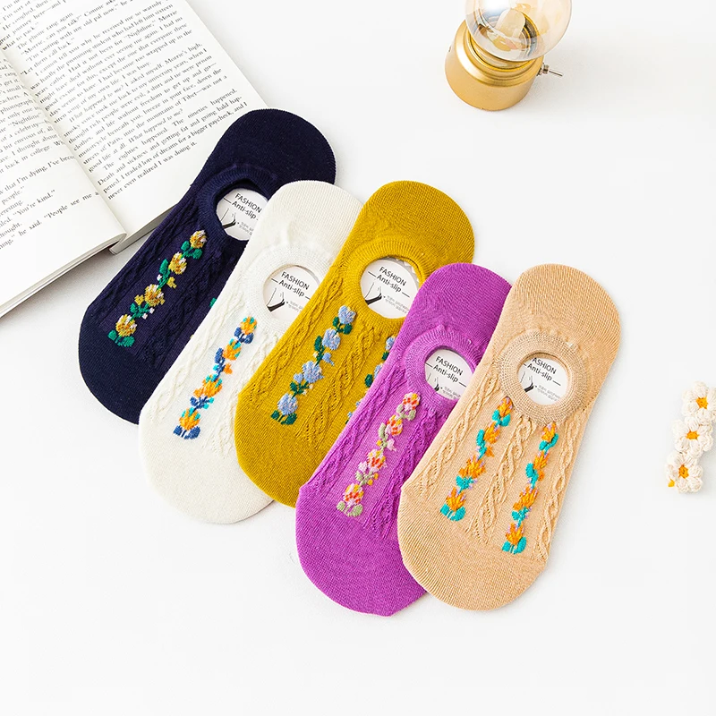

5 Pairs New Korean Women Socks Summer Flower Shallow Silicone Anti Thin Casual Lightweight Comfortable Invisible Socks Slippers