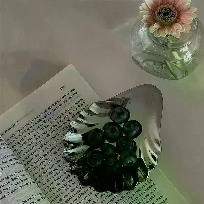 Plate Shell Shaped Dish Metal Cheese Dessert Dish Plate Jewelry Storage Metal Tray Soap Box Table Decoration Stainless Steel