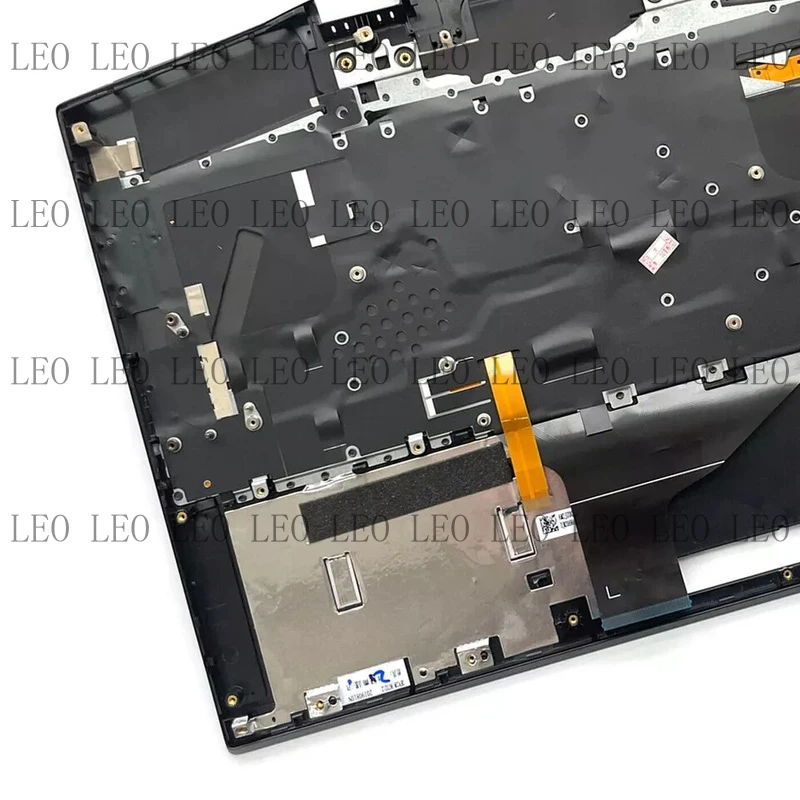 Carcasa Superior con Teclado Retroiluminado Blanco y Reposamanos (Sin Touchpad) para Laptop HP Omen 15-DH, Marca JJ