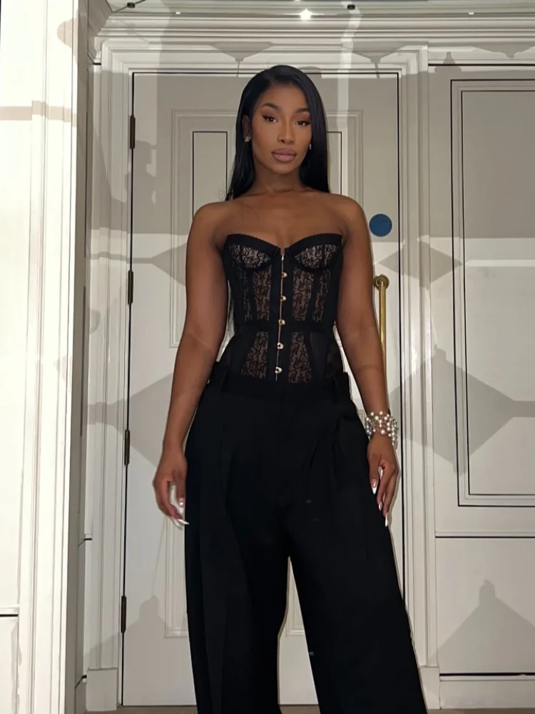 مثير الدانتيل حمالة البلوزات المرأة الصيف ملابس الحفلات قبالة الكتف سليم صالح شيك سترة عارية الذراعين أكمام شارع العليا بلوزات على الموضة