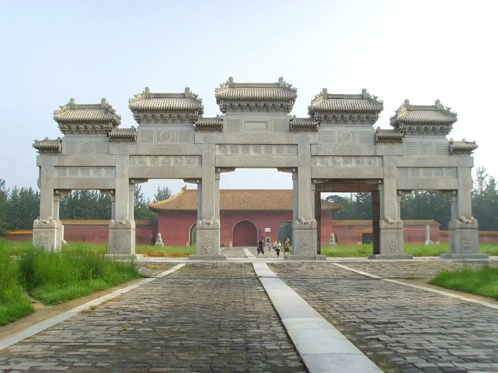 Custom Handcrafted Large Stone Door Frame Sculpture For Outdoor Decoration