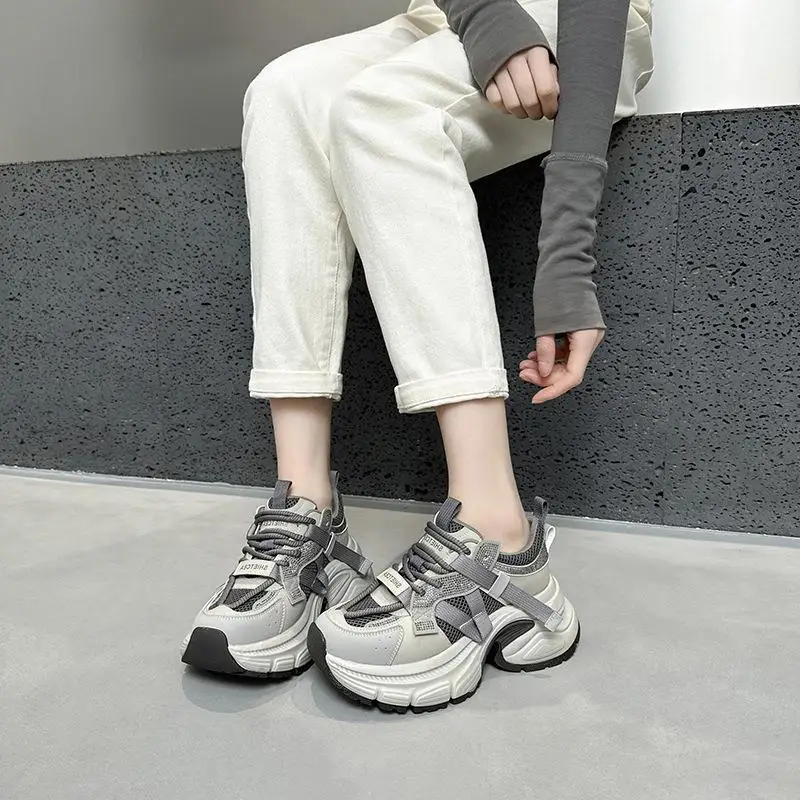 

Casual Sport Shoes Thick Bottom Dad Shoes Women's Leather Footwear Increased Height Princess Style round Toe Rubber Outsole