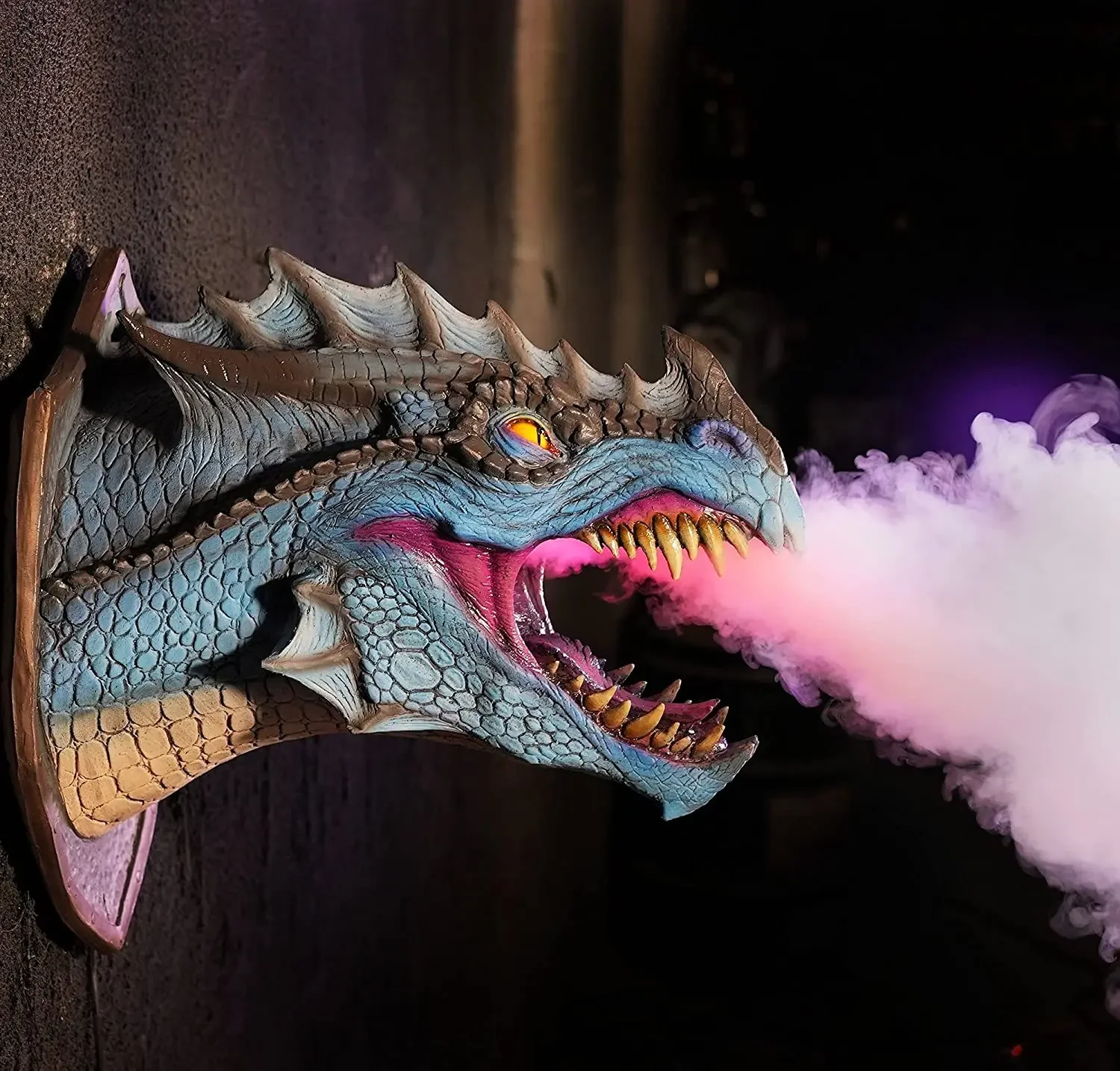 3D Dragon Legend Head Sculpture,LED Light with Smoke Realistic Dinosaur Head Wall Art for Halloween Haunted House Props