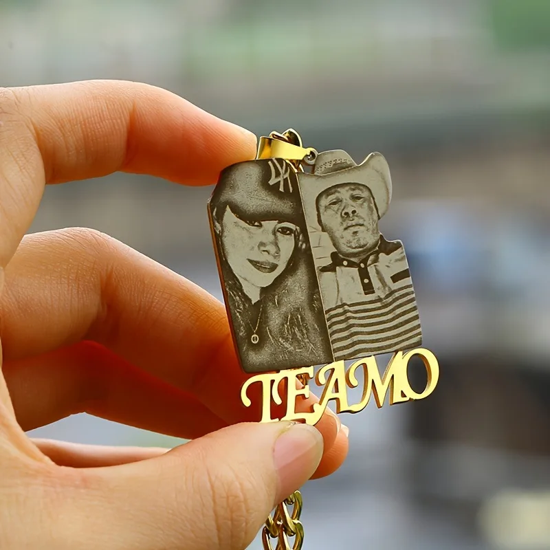 

Custom Photo Nameplate Pendant Personalized Laser Engraved Portrait Necklace with 5mm Chain Christmas Gift for Kids Family Gifts