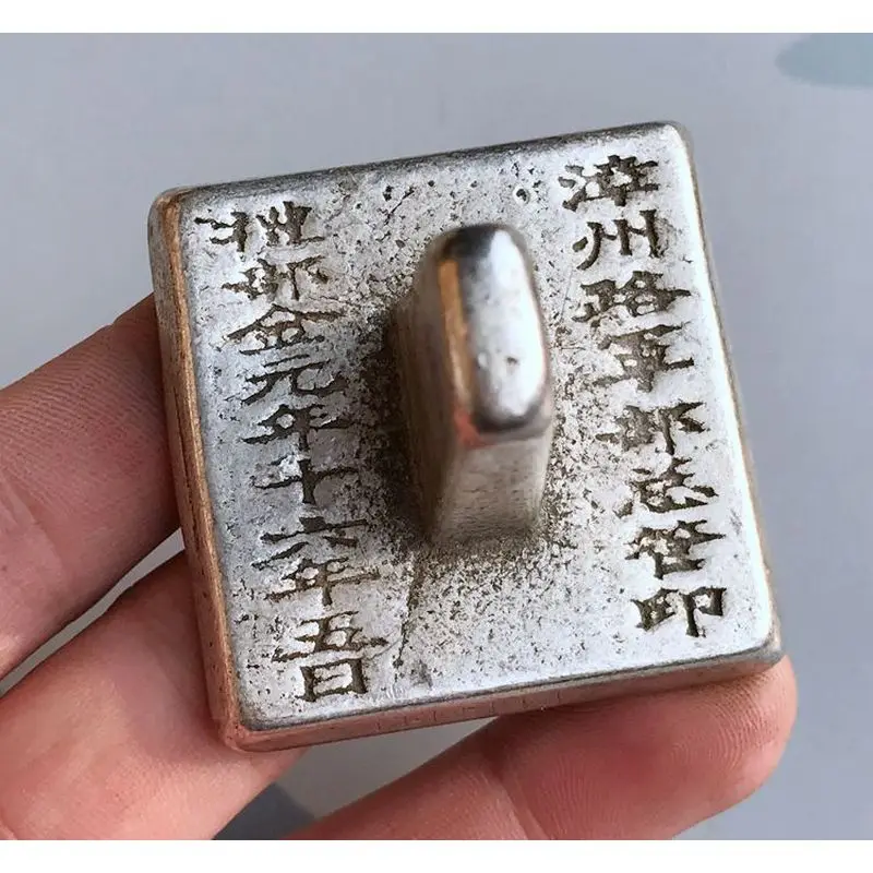 Wholesale Antique Collectibles Antique-style pure copper seal, brass stamp Home study decorations Styles shipped randomly