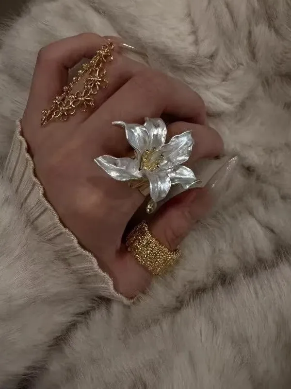 

Эффектное 3D-кольцо с тюльпаном для женщин: роскошное, в цветочном стиле, регулируемое, из сплава, для повседневной носки, модное украшение