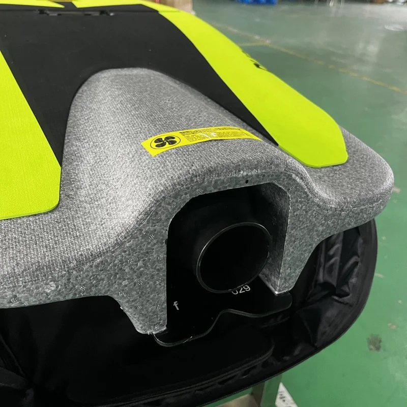 High Quality Electric Powered Surfboard Rush Wave G4 Water Sports Surf Board Electric High-Speed Professional Underwater Scooter view 3