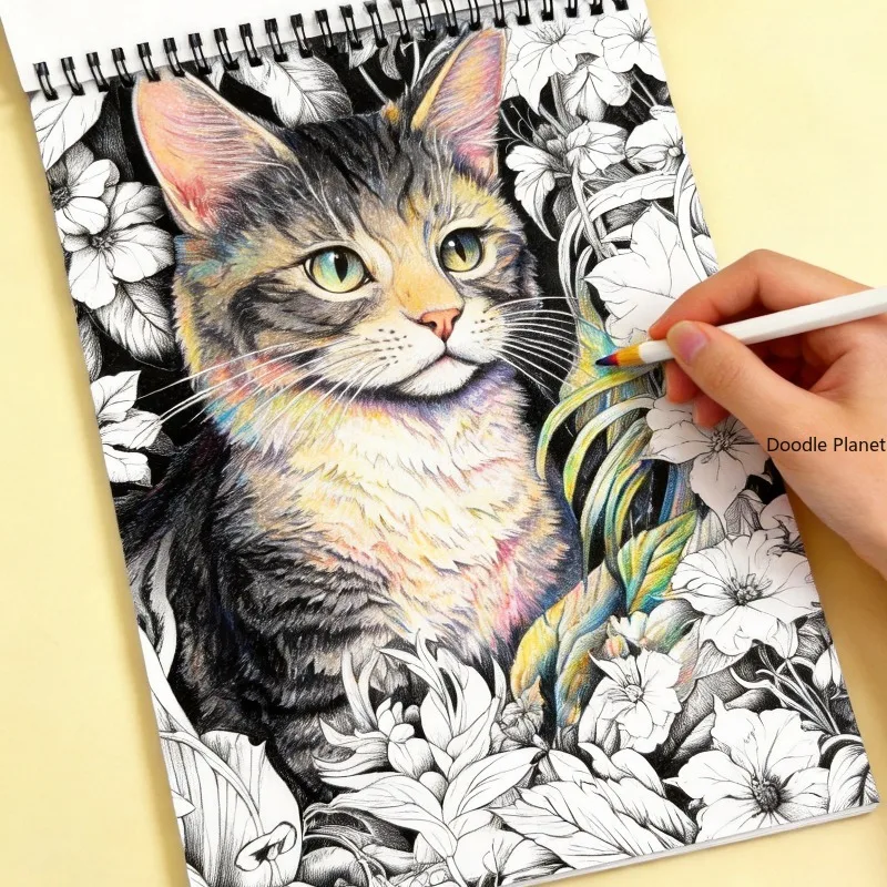 

An Adult Meditation and Stress Relief Hand Drawn Cat Themed Graffiti Book, 32 Pages, Thick Paper Large-sized Drawing Book