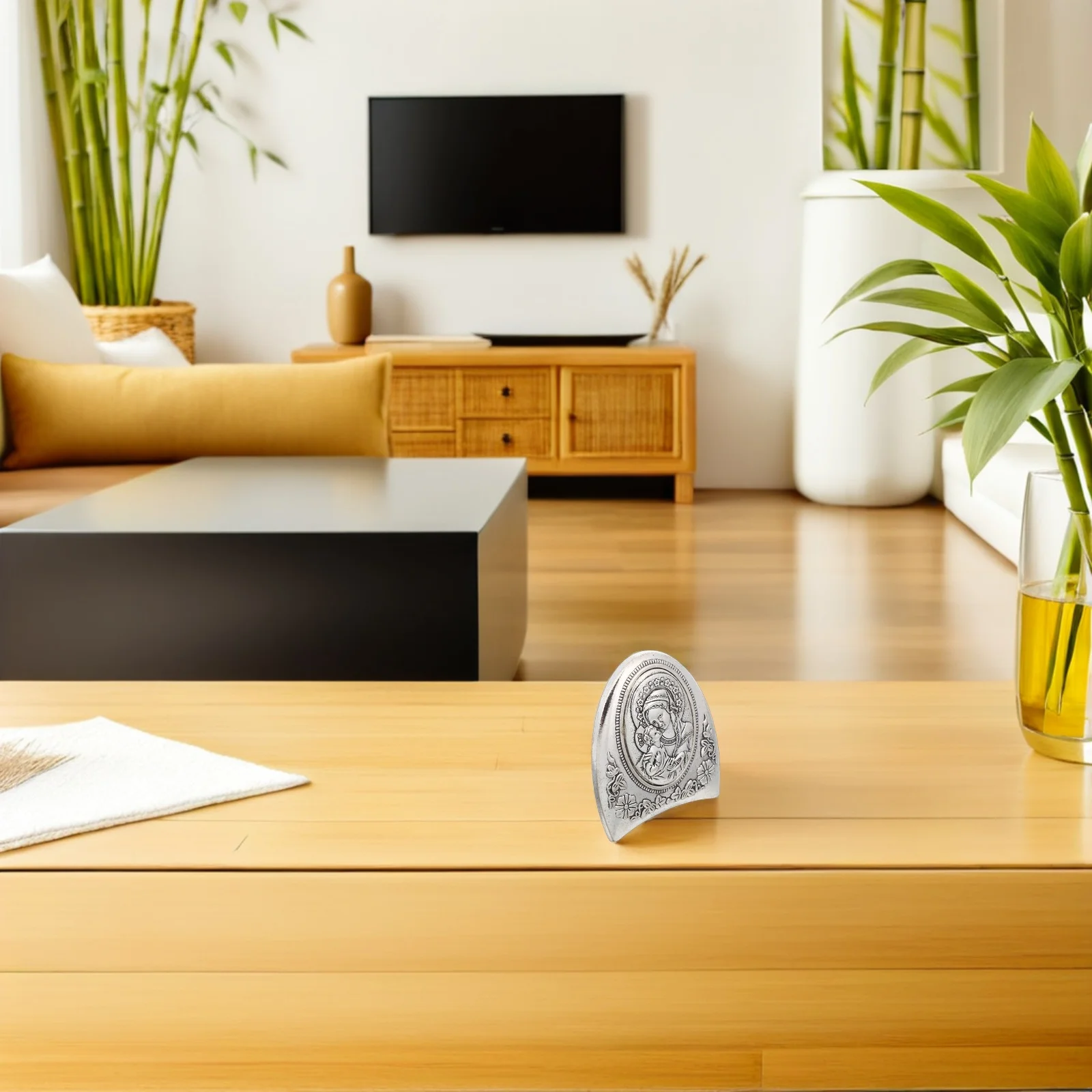 

Our Lady of Grace Mini Alloy Mary Statue Catholic Blessed Mother Desktop Ornament Religious Decor Blessed Mother Statues