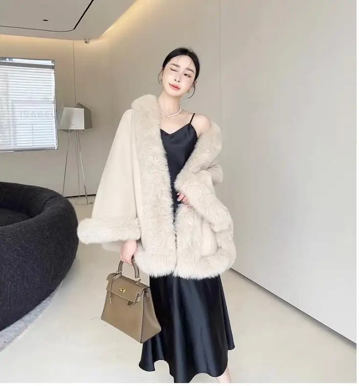 New Winter Women Real Fox Fur 100% Pure Wool Shawl Thick Warm Woolen Cape Streetwear