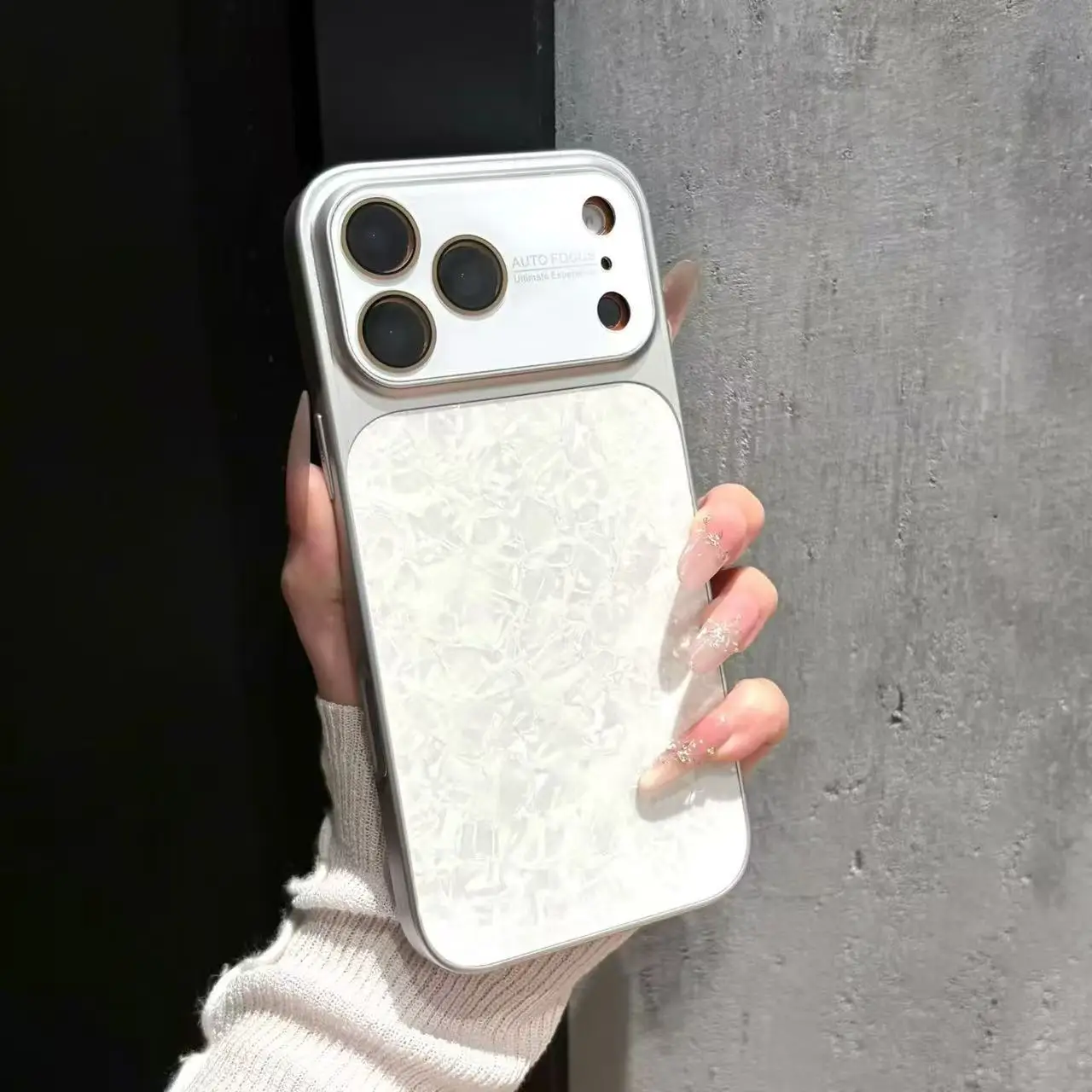 

Shockproof Slim Shiny Shell Pattern Hard Phone Case For iPhone 17 Pro Max 16 14 15 13, Built-in Camera Protection Cover Funda