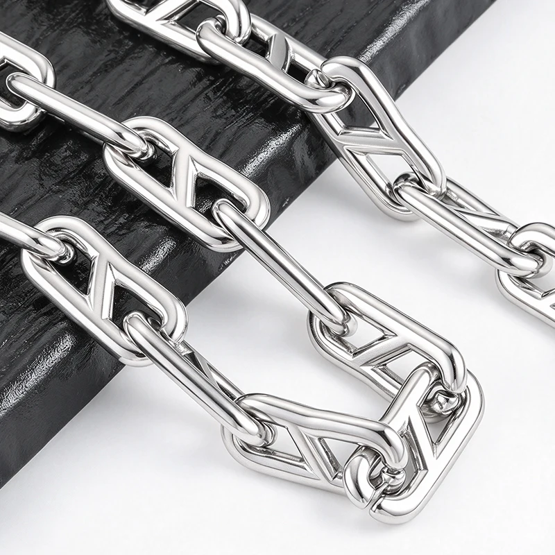 cadena-de-eslabones-de-acero-inoxidable-con-diseno-de-triangulo-ideal-para-crear-pulseras-collares-y-otros-accesorios-de-joyeria