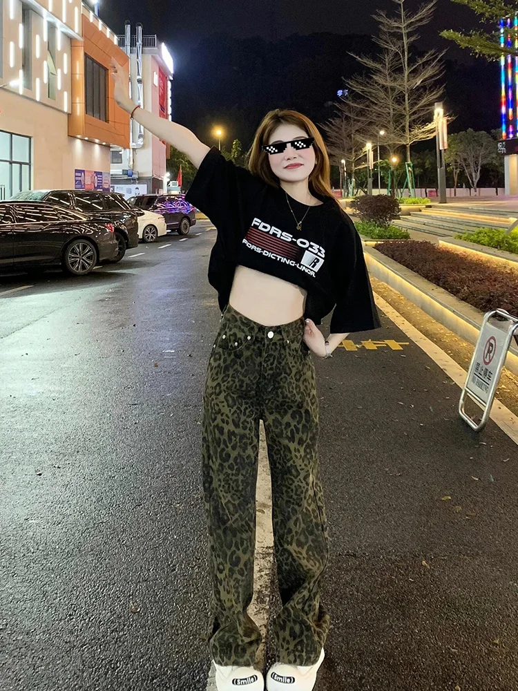 

Retro American Leopard Print Jeans High Waist Wide Leg Straight Cut Trousers for Men And Women Spring Autumn Fashion Hiphop
