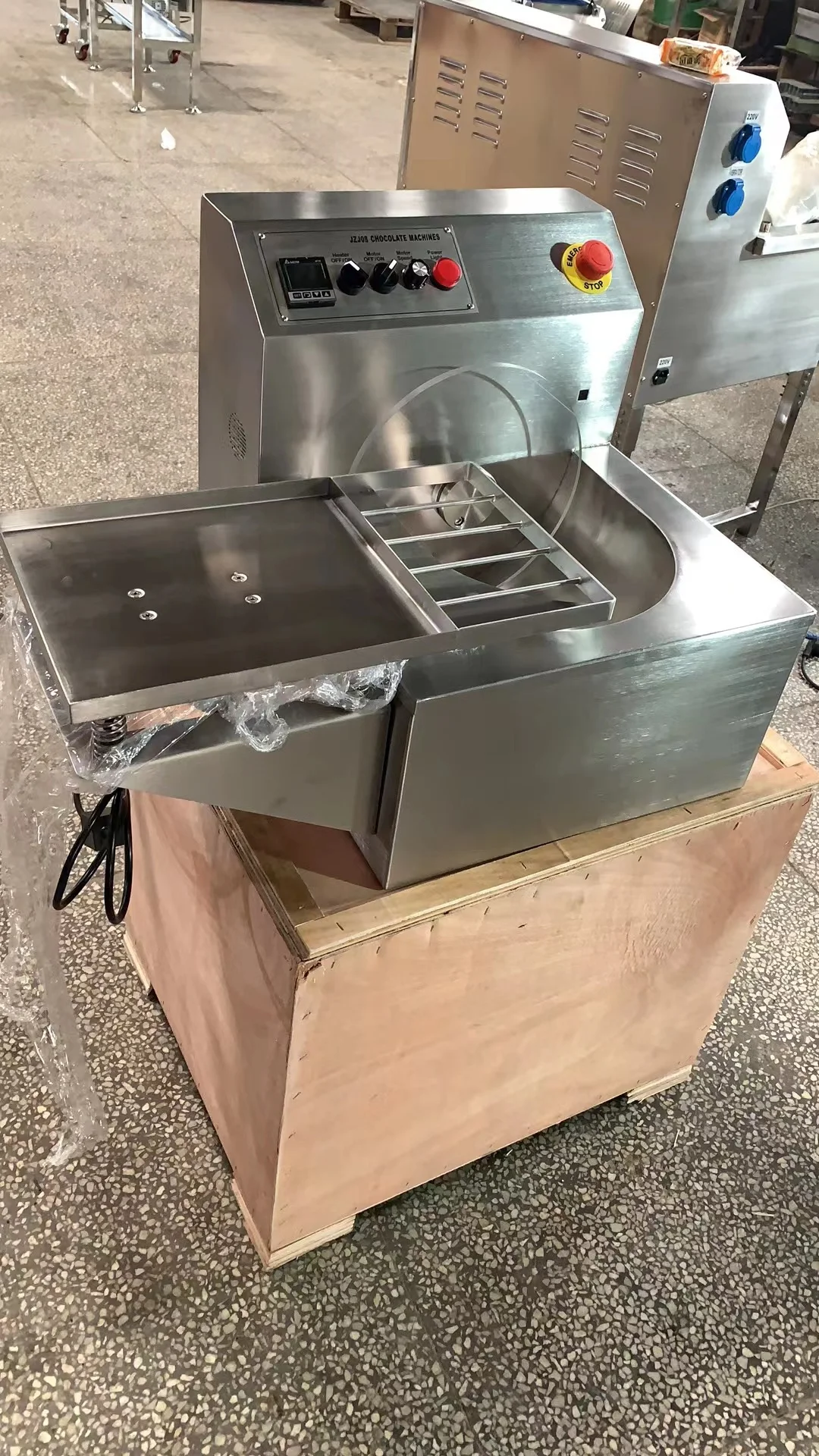 Máquina de templado de Chocolate de mesa pequeña de 8KG, máquina de fusión de acero inoxidable ajustable con temperatura eléctrica, mesa vibratoria