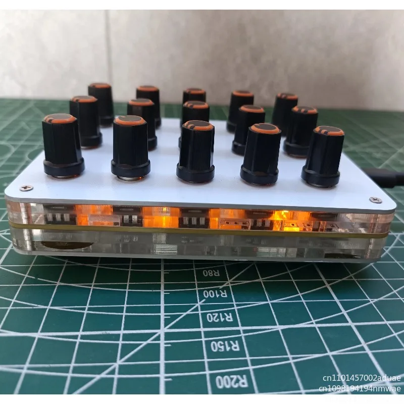 15 Knob Knobs, Custom CC Information Volume, USB-C Interface, Music Host Software, MIDI Controller
