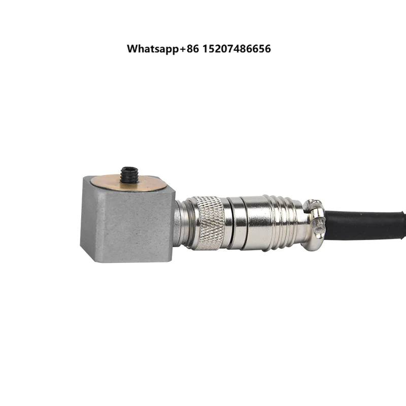 30010 the Triaxial IEPE Acceleration Sensor Is Isolated and the Anti-interference Vibration Sensor Is Installed