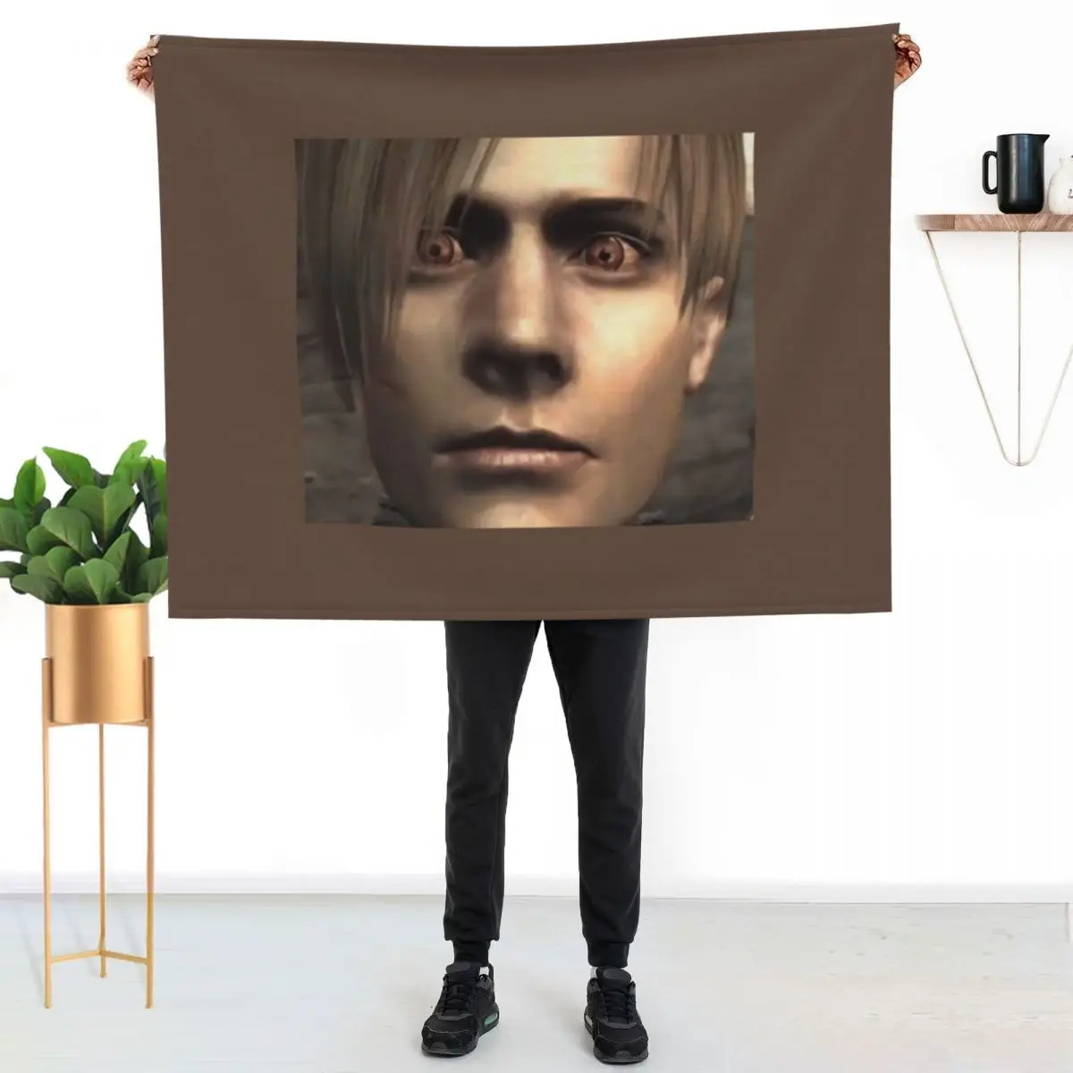 Leon s Kennedy romantic picture very good \t Throw Blanket Cozy Microfiber Throw Blanket for Home Bedroom