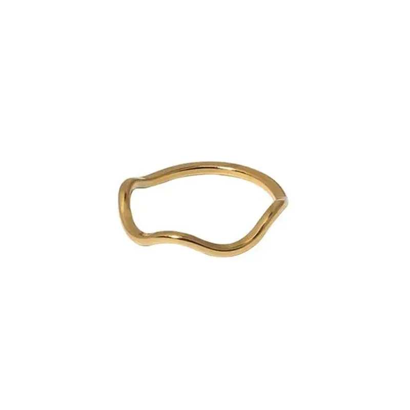 Classic Series New Creative Geometric Wave Plain Gold Plated Ring Ladies Flat Round Small Design Simple Charm High Jewelry