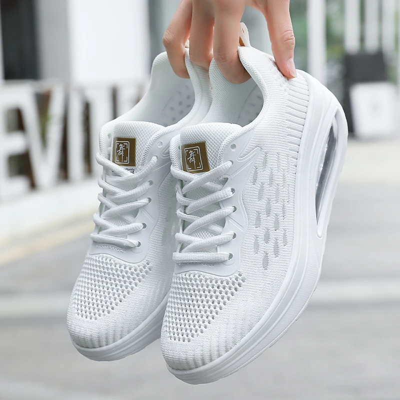 Trendy Women Platform Sneakers Breathable Mesh Women's Walking Shoes Ladies Lace Up Wedge Heel Toning Shoes Tenis Masculino