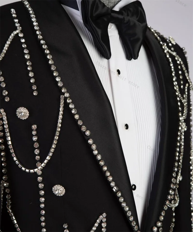 بلورات فاخرة الرجال الدعاوى مجموعة 2 قطع سترة سوداء + السراويل بنطلون الزفاف البدلات الرسمية مكتب القطن العريس حفلة موسيقية سترة معطف