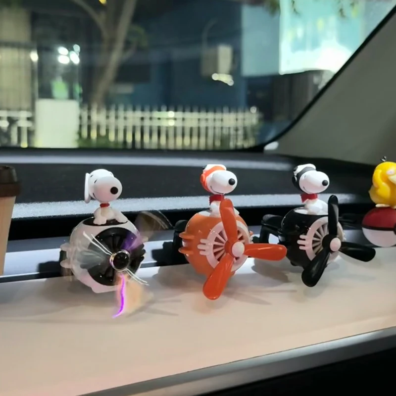 Ambientador de aire para coche Snoopy de Anime, salida de aire bonita para coche, hélice de aromaterapia, decoración, juguetes, accesorios, modelo, regalos de cumpleaños
