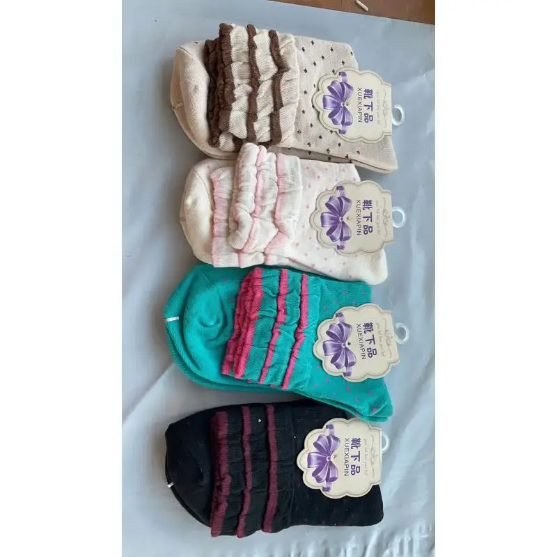 4 Pairs Cute Wooden ear Socks Piled Women Short Gradient Solid Color Vintage Boneless Cheap Sale  Girls Students