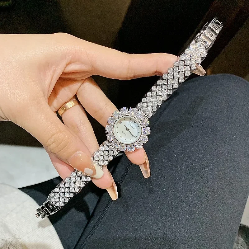 Sparkly Garland Zircons Wrist watches for Women Big Square Crystals Bracelets Watches Elegant Luxury Jewelry Quartz Watch