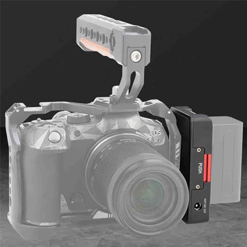 AT41 NP-F Caricabatteria Piastra adattatore batteria in metallo USB DC12V DC8V Uscite DC 1/4 pollici per NP-F970/F950/F930/F770F750/F570 Easy T