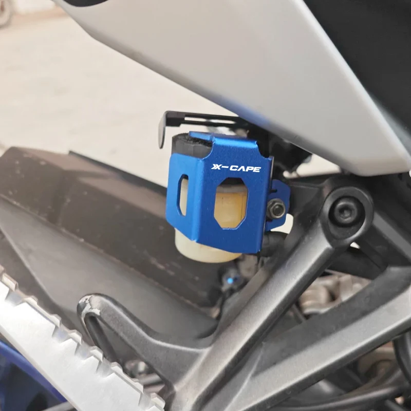 For Moto Morini XCape 650 650X 700 X-Cape X Cape 650 X XCape700 2022-2025 New Motorcycle Rear Brake Fluid Reservoir Cover Guard