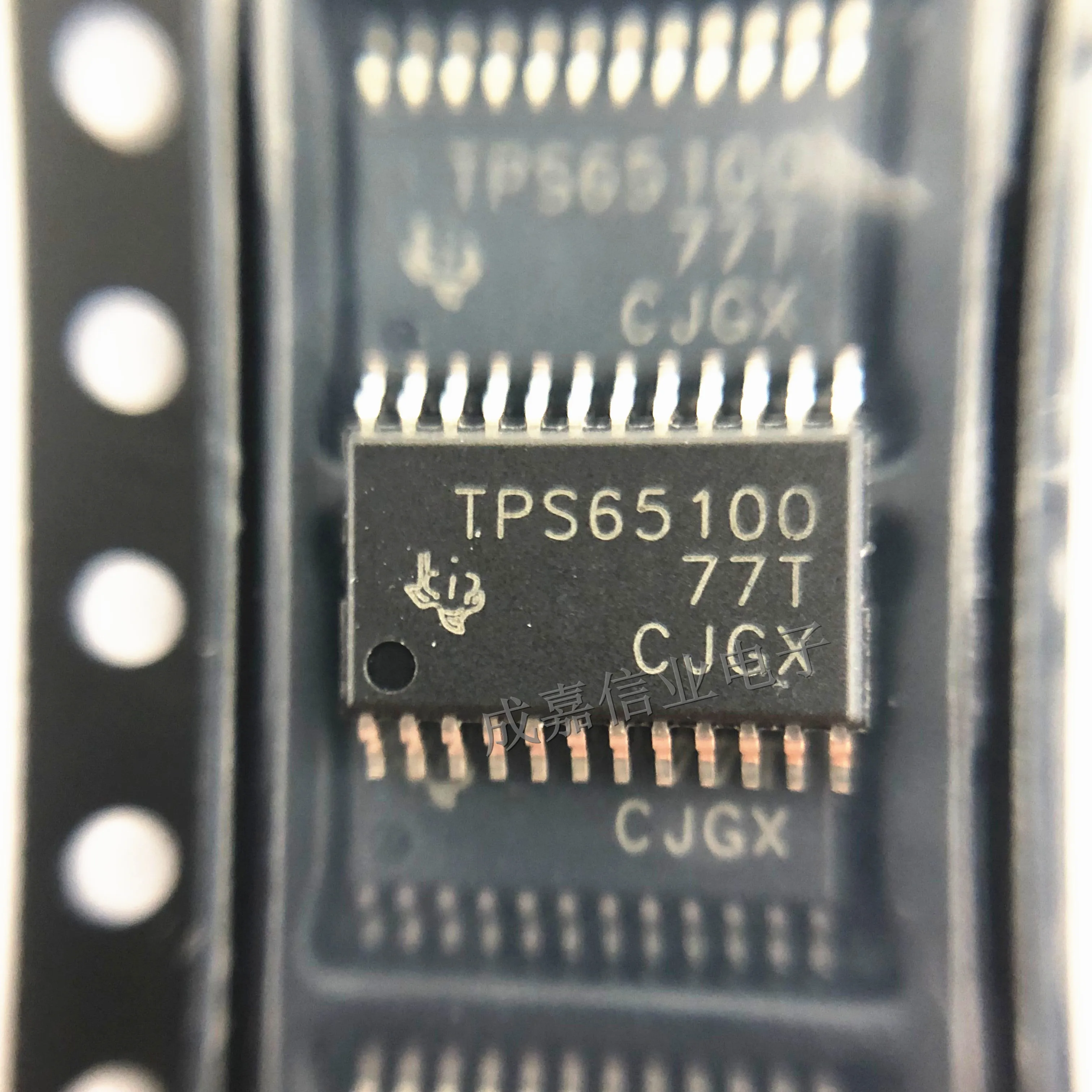 10pcs/Lot TPS65100PWPR HTSSOP-24 MARKING;TPS65100 LCD Drivers Triple-Out TFT LCD Supply w/VCOM Buffer