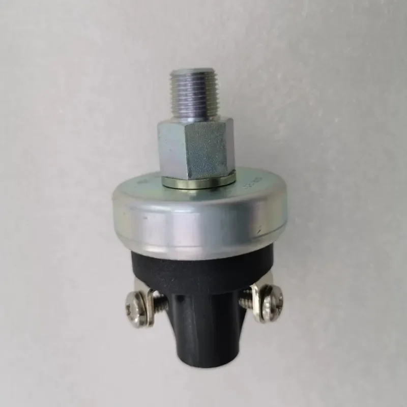 【Durable Practical Daria】 Engine NTA855 Spare Part Marine Boat Liquid Level Sensor 4984880 Switch