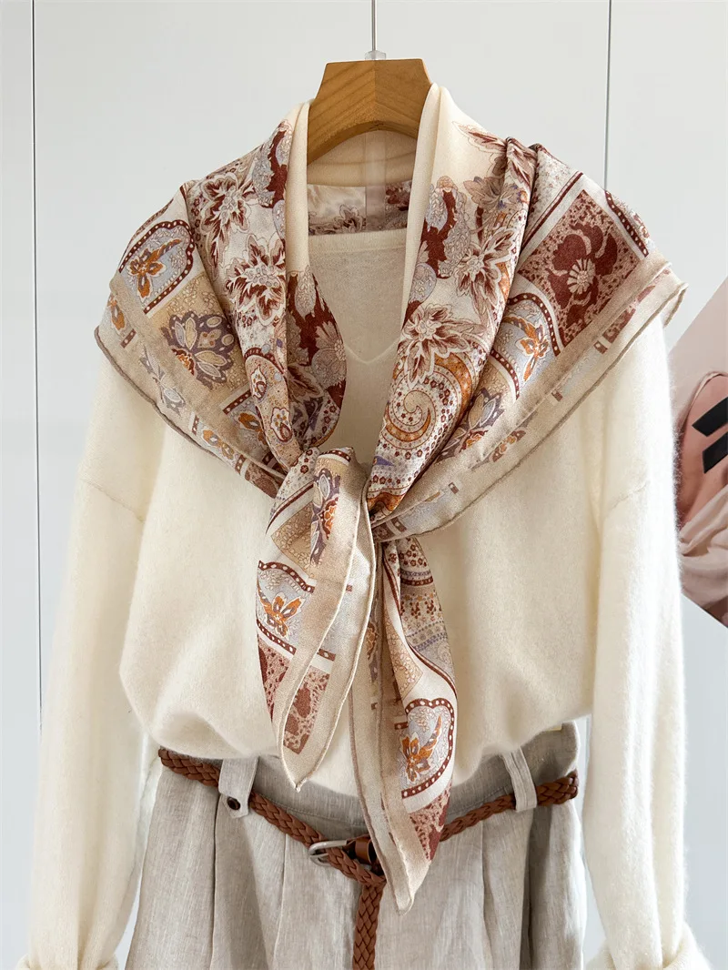 Hand Rolled Cashmere 95CM 95CM Women Luxury Designer Pashmina Shawls Winter Head Neck Accessories Mother Christmas Gift Paisley