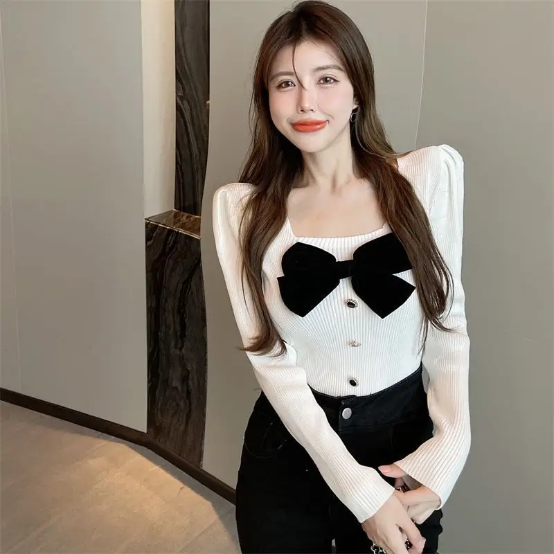 French Style Small Fragrance Square Neck Bow Sweater Long Sleeved Knitted Base Sweater Design Sense New Waist Cinching Short Top