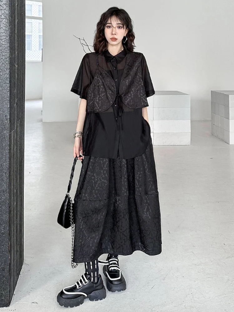 [EAM] Black Shirt Big Size Half-body Skirt Two Pieces Suit New Lapel Short Sleeve Women Fashion Tide Spring Summer 2025 1DH5405