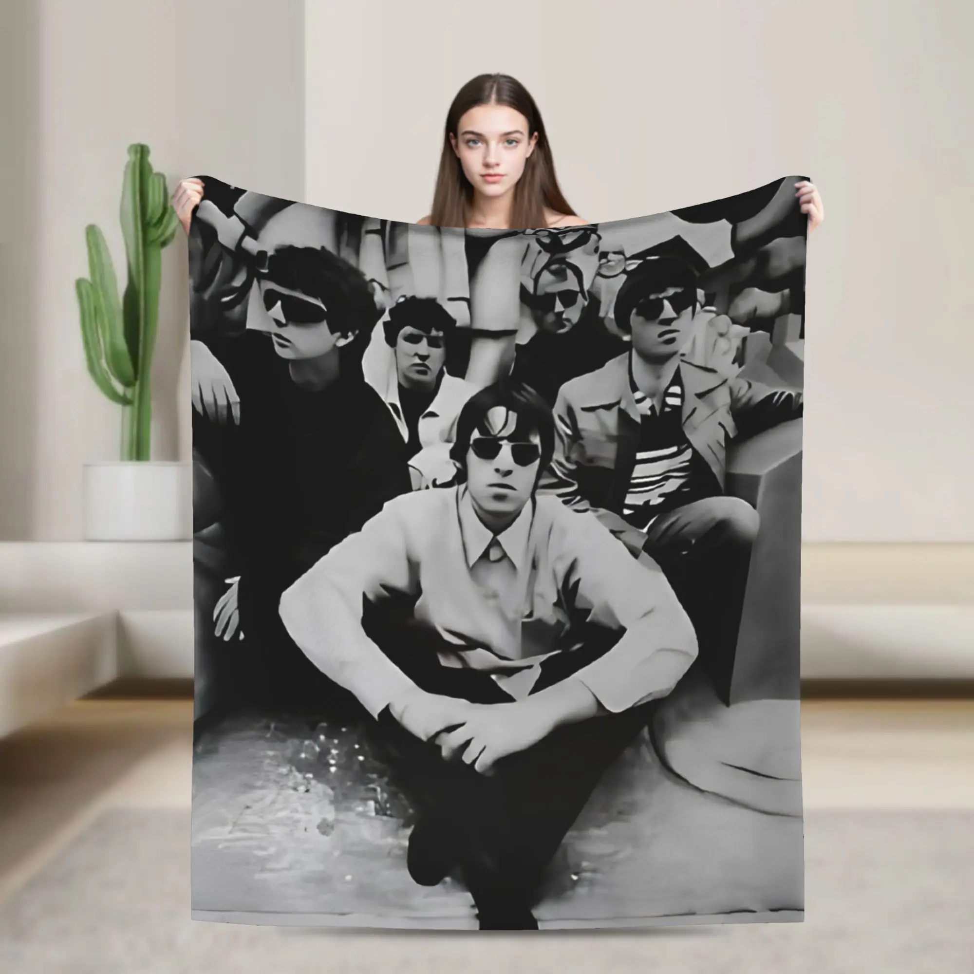 Rock O-Oasis Band Blankets Plush Funny Warm Throw Blanket for Home Restaurant Summer