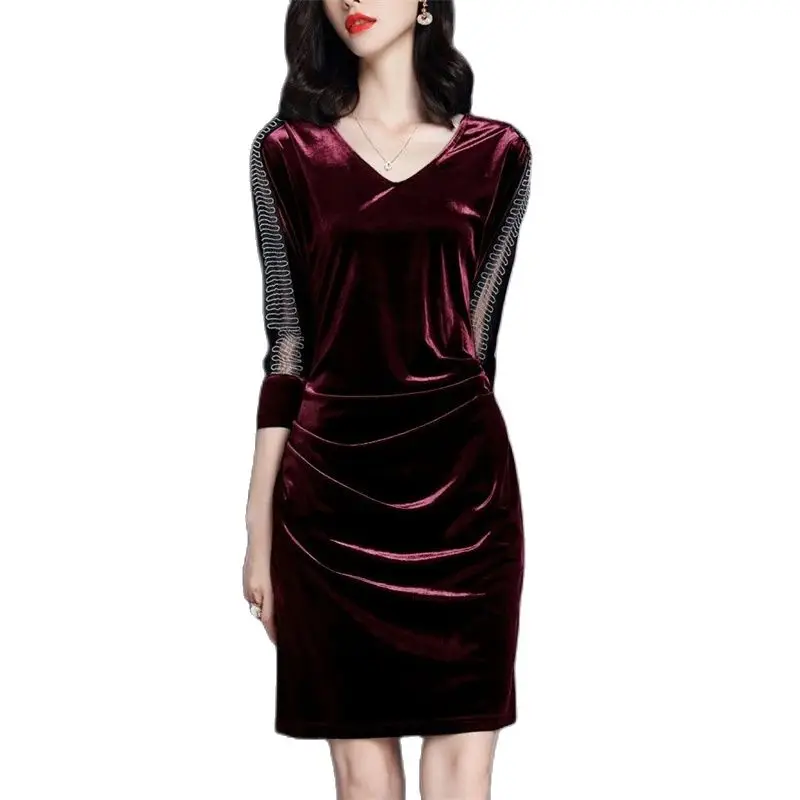 

Autumn Winter Mid-Long Golden Velvet Dress Women 2023 New Loose V-Neck Dresses Fashion Tops Three-Quarter Sleeves Top Female