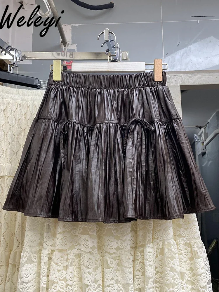 Burgundy Red Pleated Small Leather Skirt Vintage 2024 Autumn and Winter New Korean Style Women's Elastic Waist Short PU Skirts