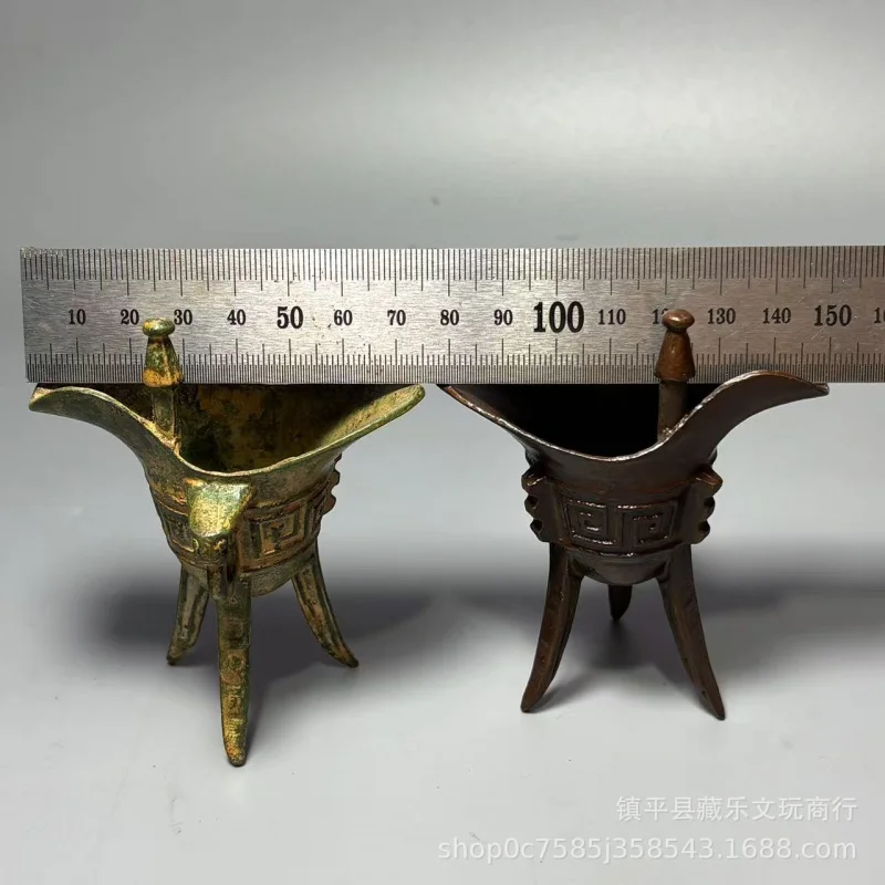 Three-legged decoration, tabletop ornament, utensils, bronze wine cup, ancient antique items
